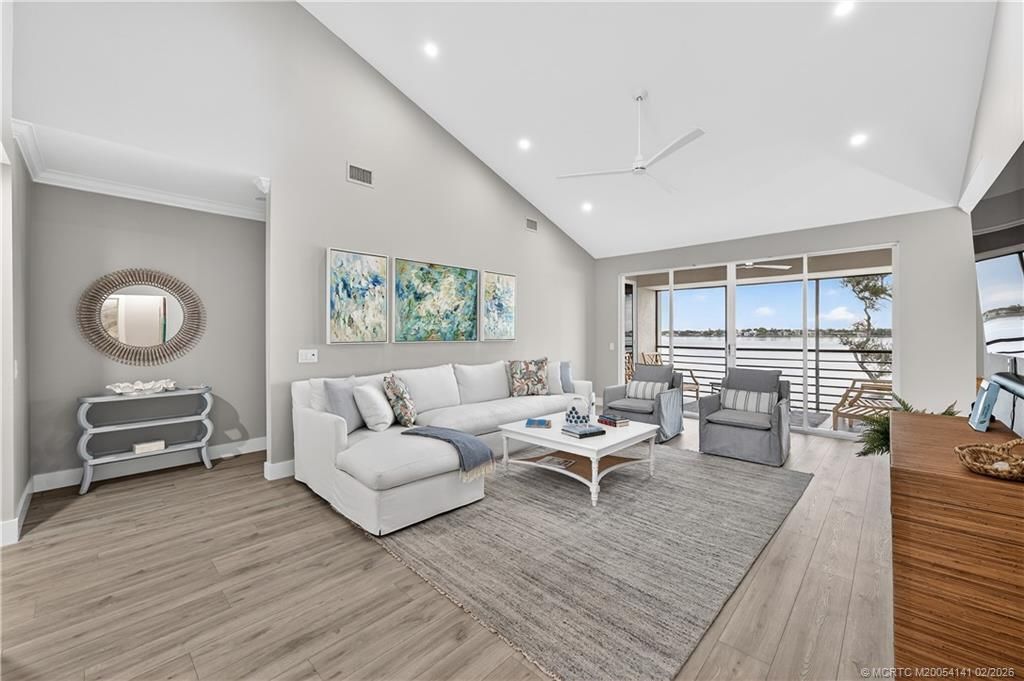 2540 NW Seagrass Drive, Unit 4A, Palm City, FL 34990 Photo