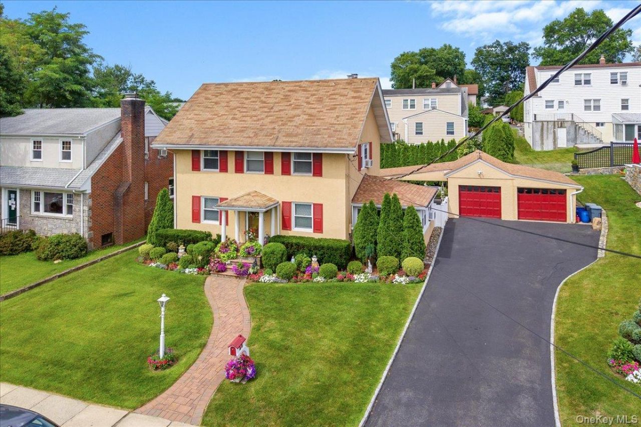 629 Hillside Avenue, Mamaroneck, NY 10543 Main Photo