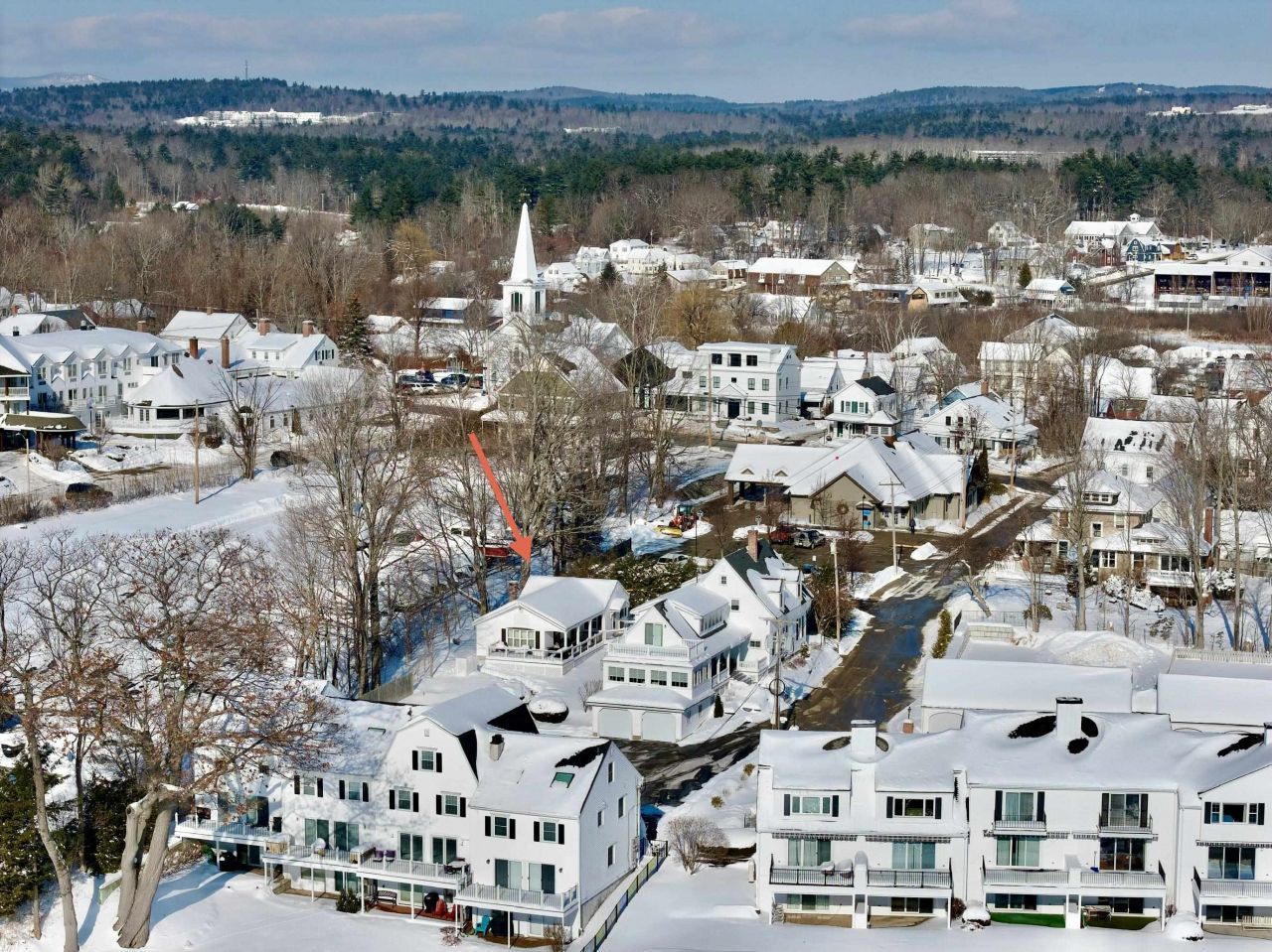 33 Endicott Street, Unit 7, Wolfeboro, NH 03894 Main Photo