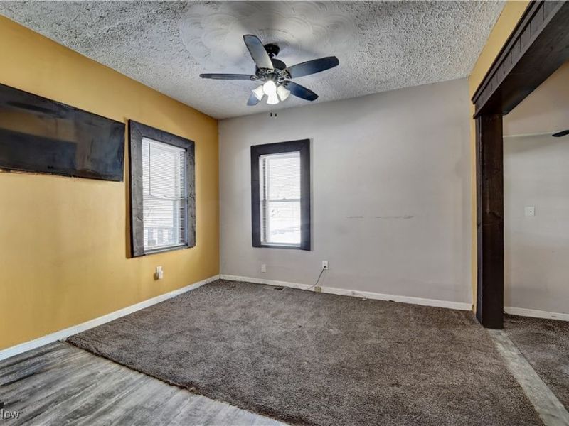 311 Dean Street, Akron, OH 44304 Photo 10