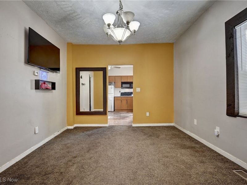 311 Dean Street, Akron, OH 44304 Photo 14