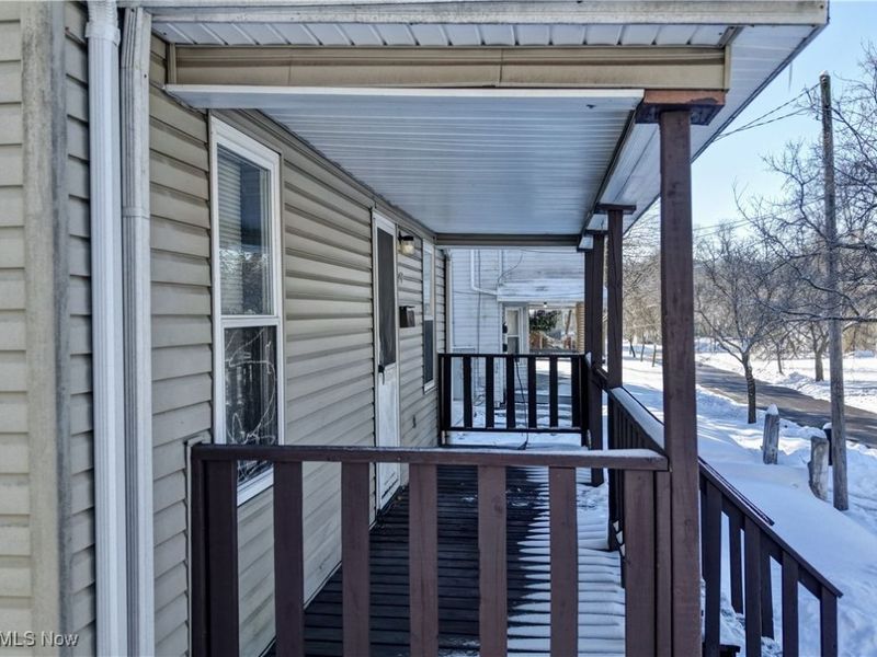 311 Dean Street, Akron, OH 44304 Photo 4