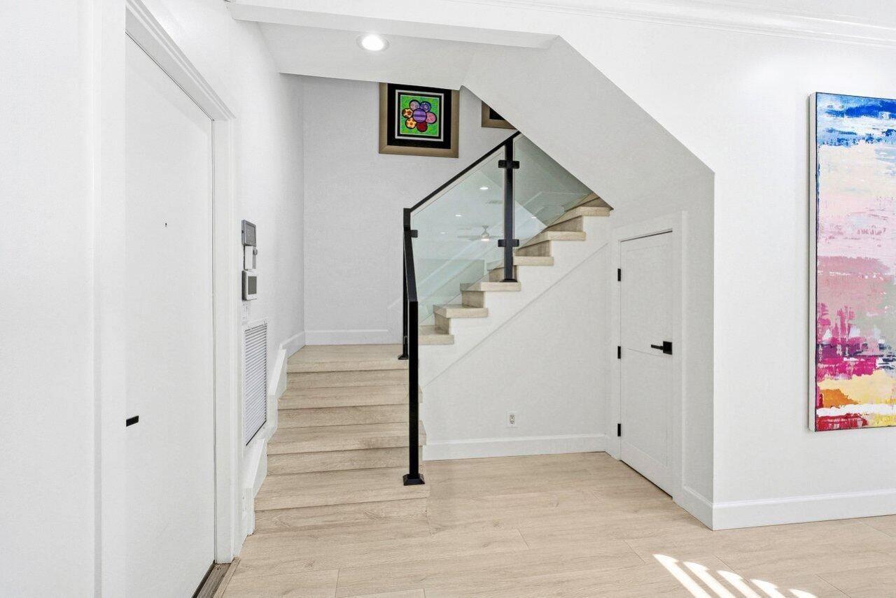 5696 NW 39th Avenue, Boca Raton, FL 33496 Photo