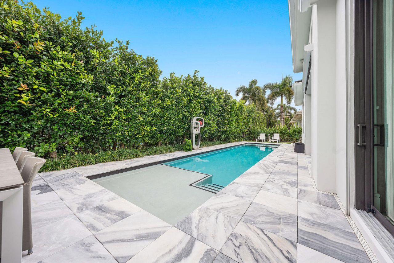 2424 Queen Palm Road, Boca Raton, FL 33432 Photo