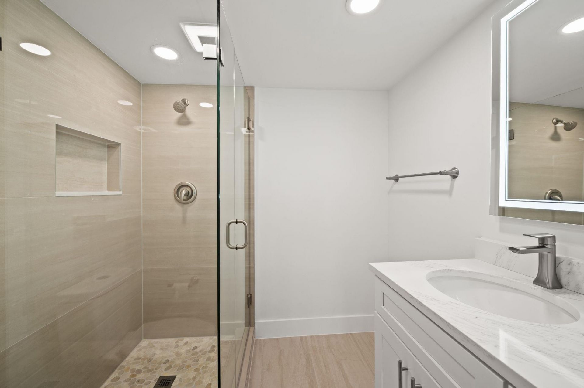 6000 NW 64th Avenue, Unit 303, Tamarac, FL 33319 Photo