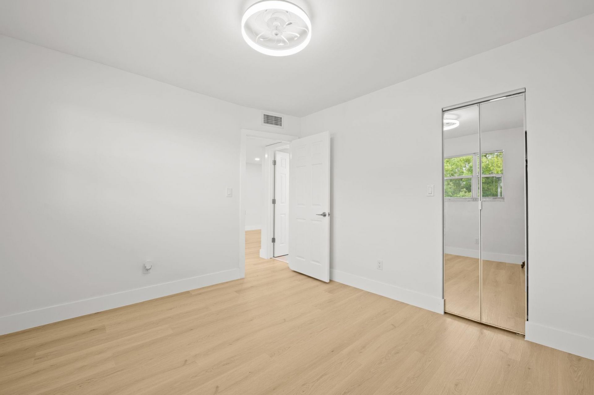 6000 NW 64th Avenue, Unit 303, Tamarac, FL 33319 Photo