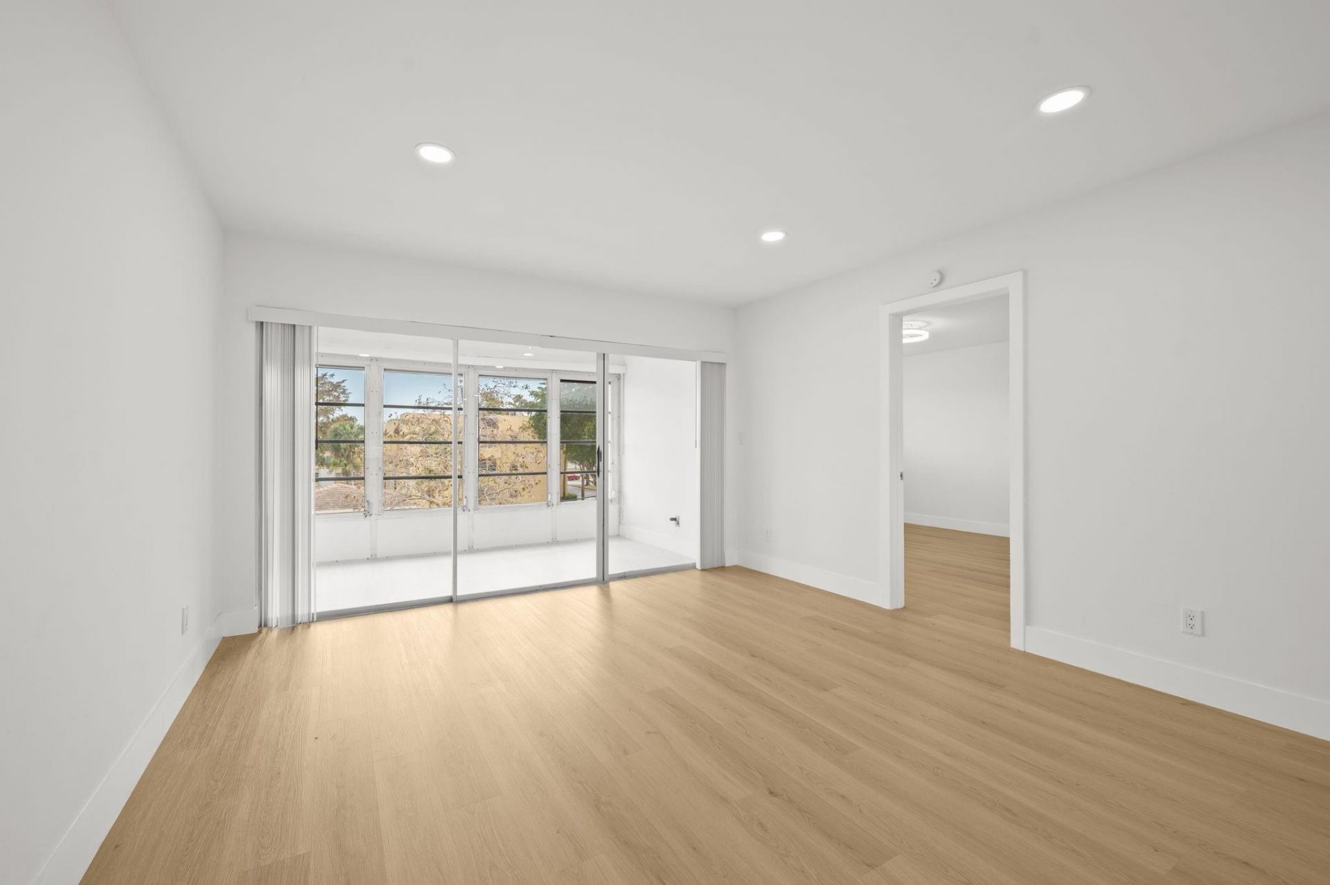 6000 NW 64th Avenue, Unit 303, Tamarac, FL 33319 Photo