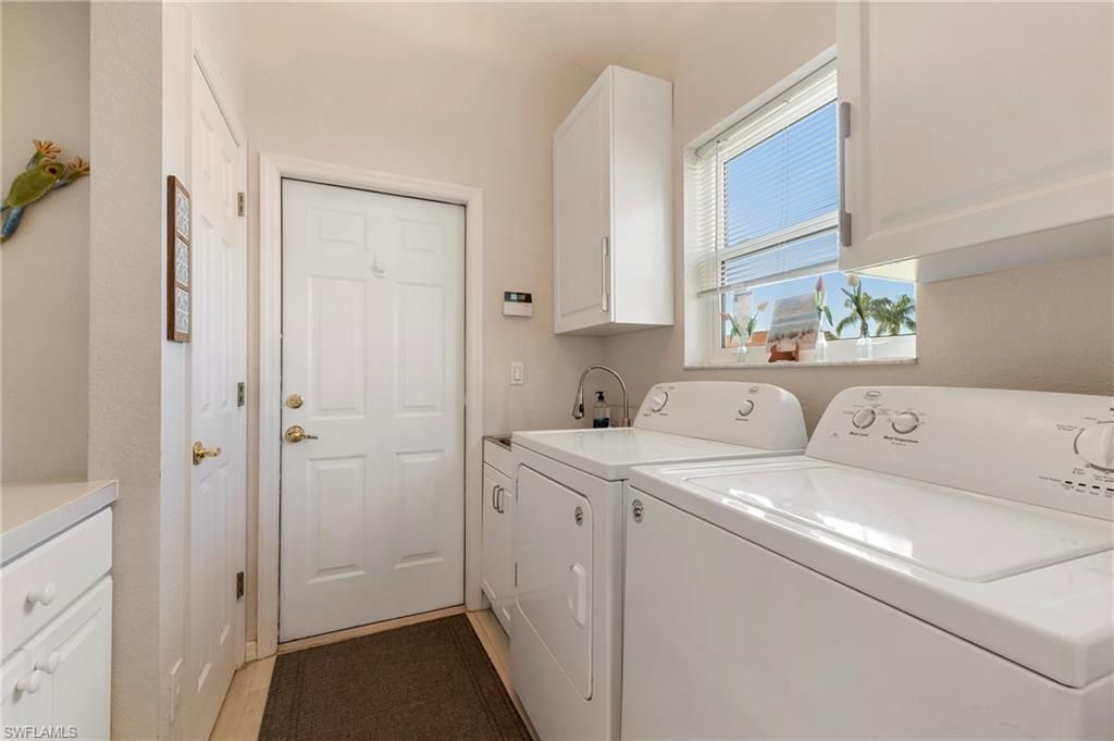 17819 Modena Rd, Miromar Lakes, FL 33913 Photo