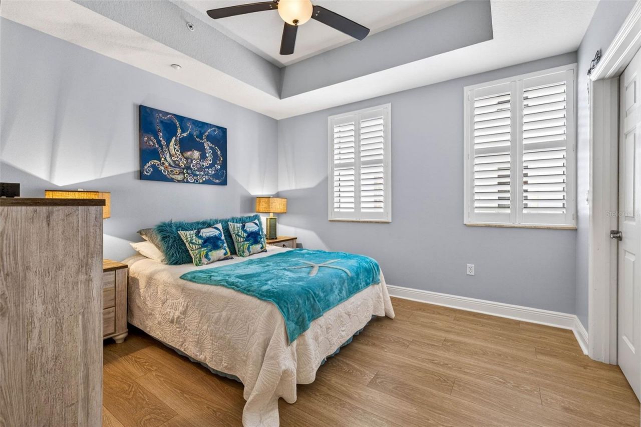 17717 Gulf Boulevard, Unit 401, Redington Shores, FL 33708 Photo