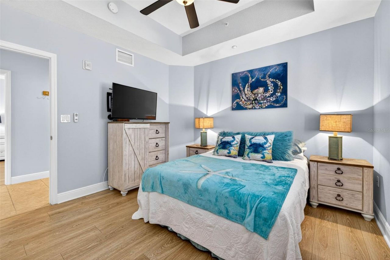 17717 Gulf Boulevard, Unit 401, Redington Shores, FL 33708 Photo