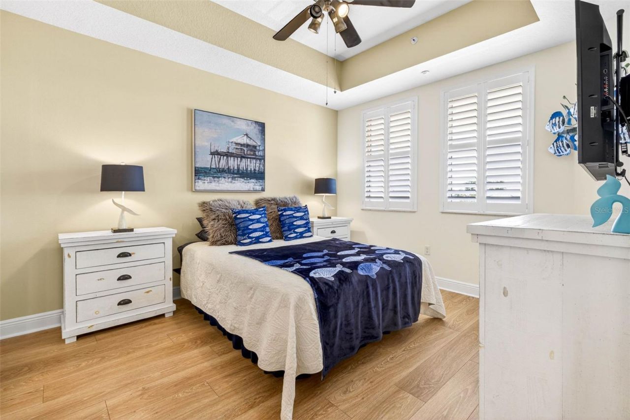 17717 Gulf Boulevard, Unit 401, Redington Shores, FL 33708 Photo