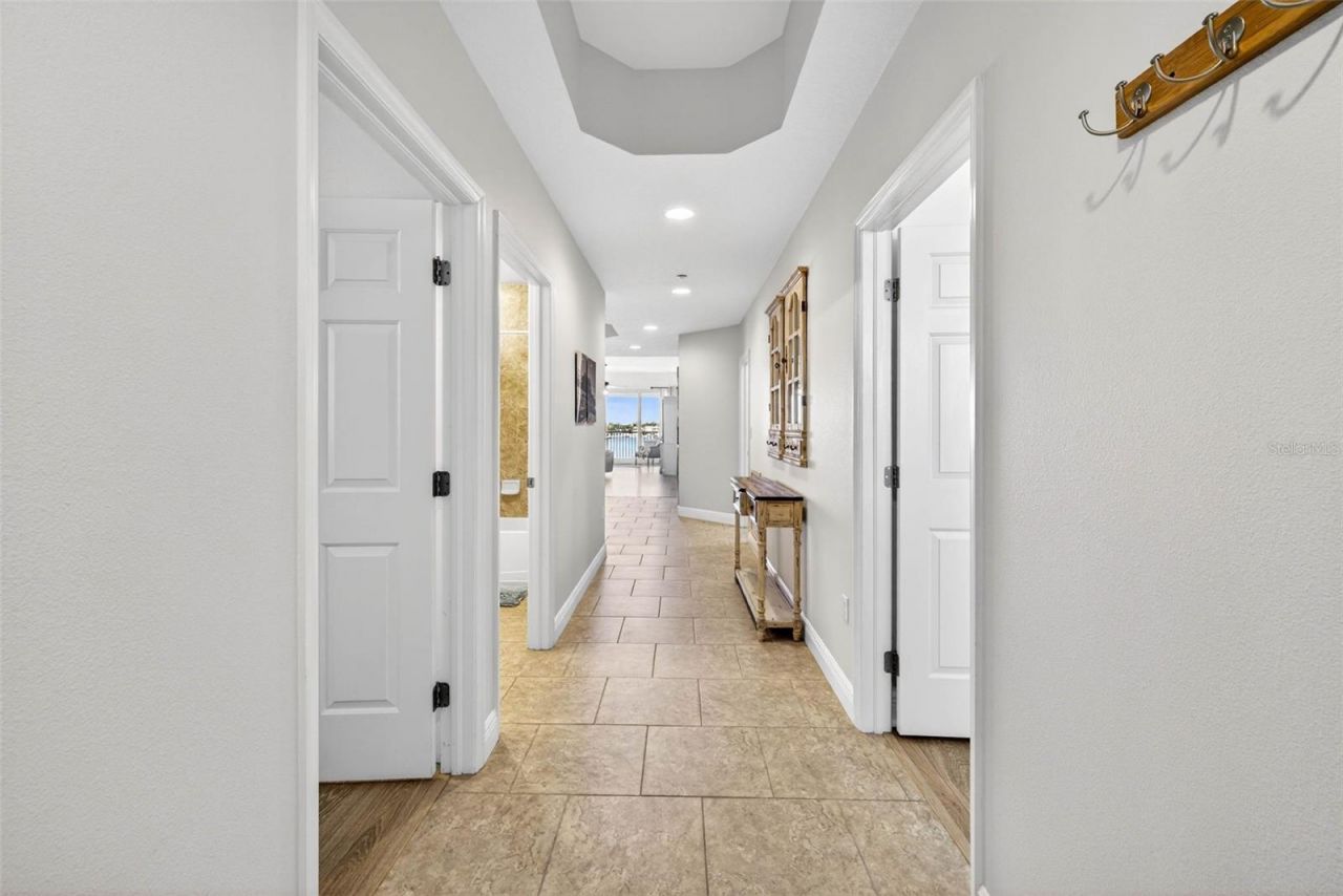 17717 Gulf Boulevard, Unit 401, Redington Shores, FL 33708 Photo