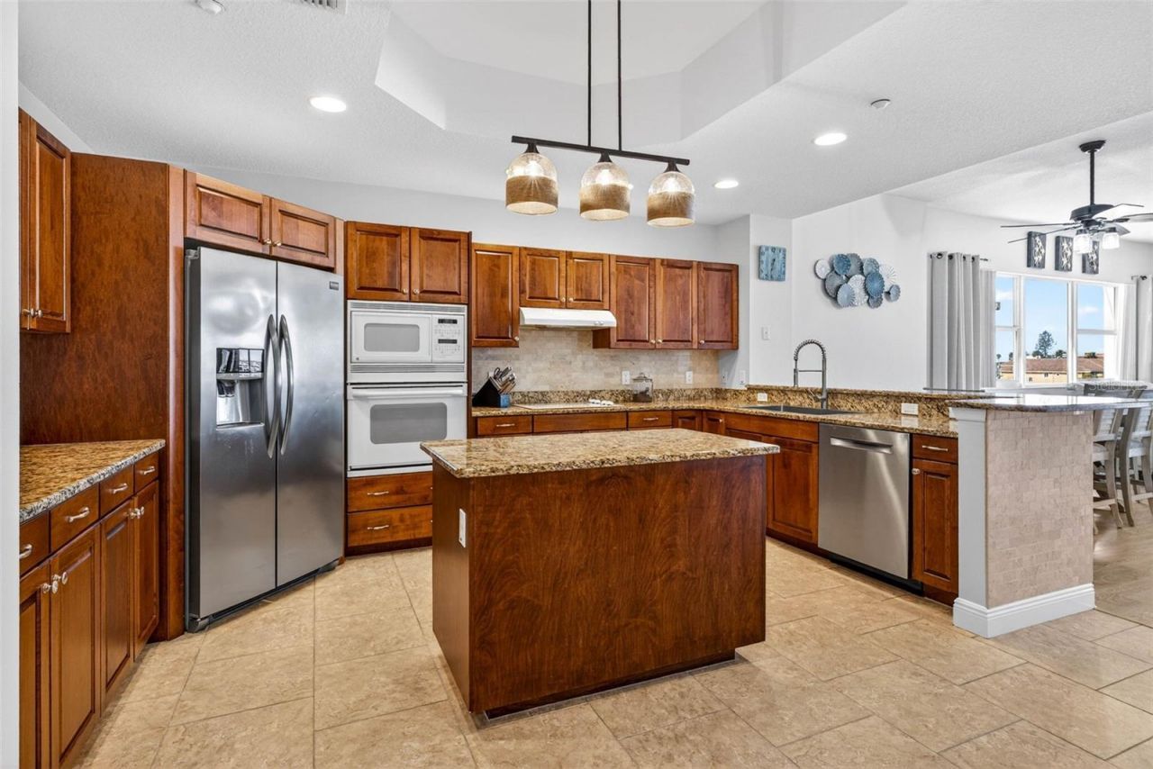 17717 Gulf Boulevard, Unit 401, Redington Shores, FL 33708 Photo