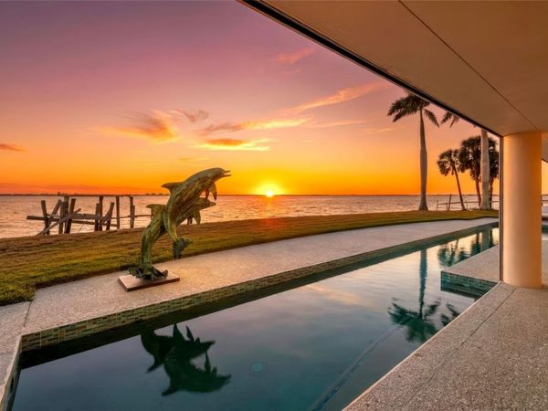 320 S SHORE DRIVE, SARASOTA, FL 34234