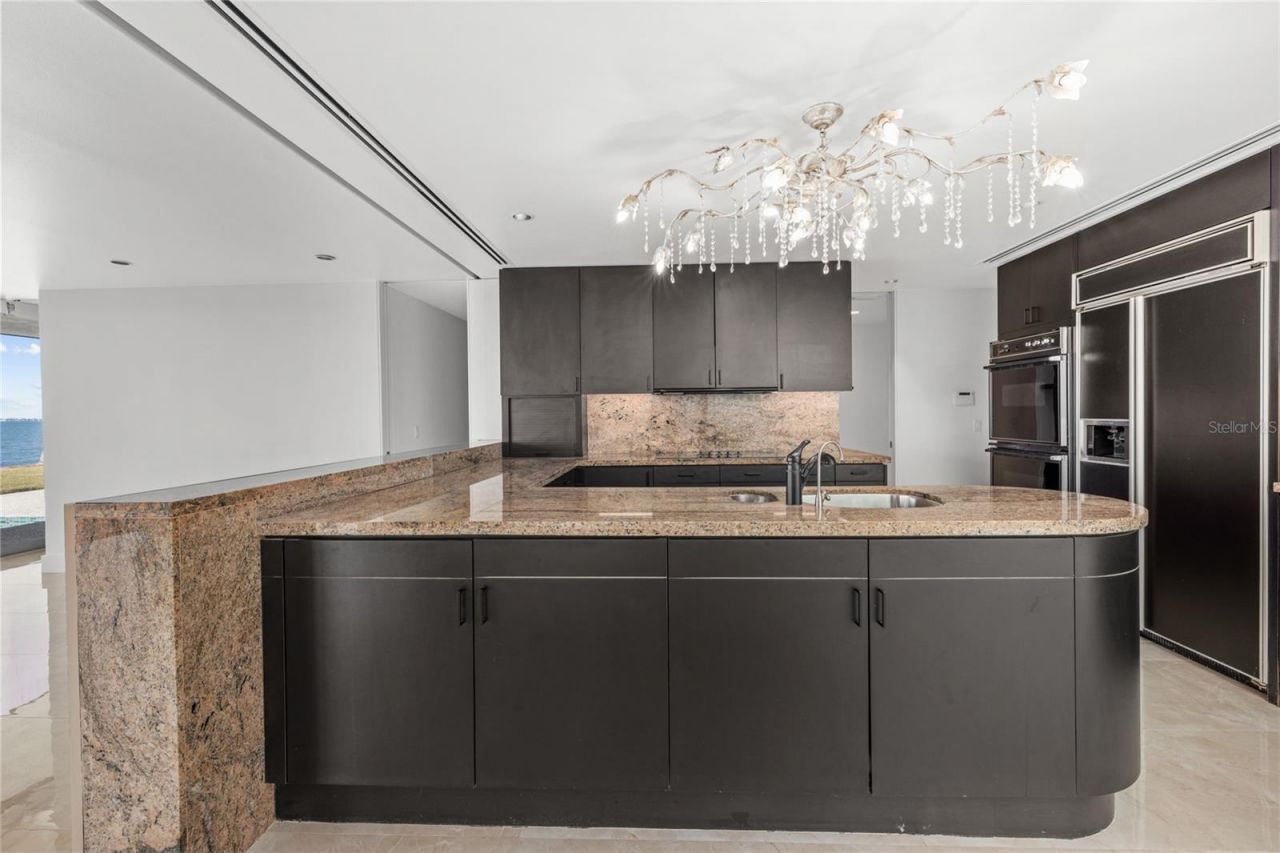 320 S Shore Drive, Sarasota, FL 34234 Photo