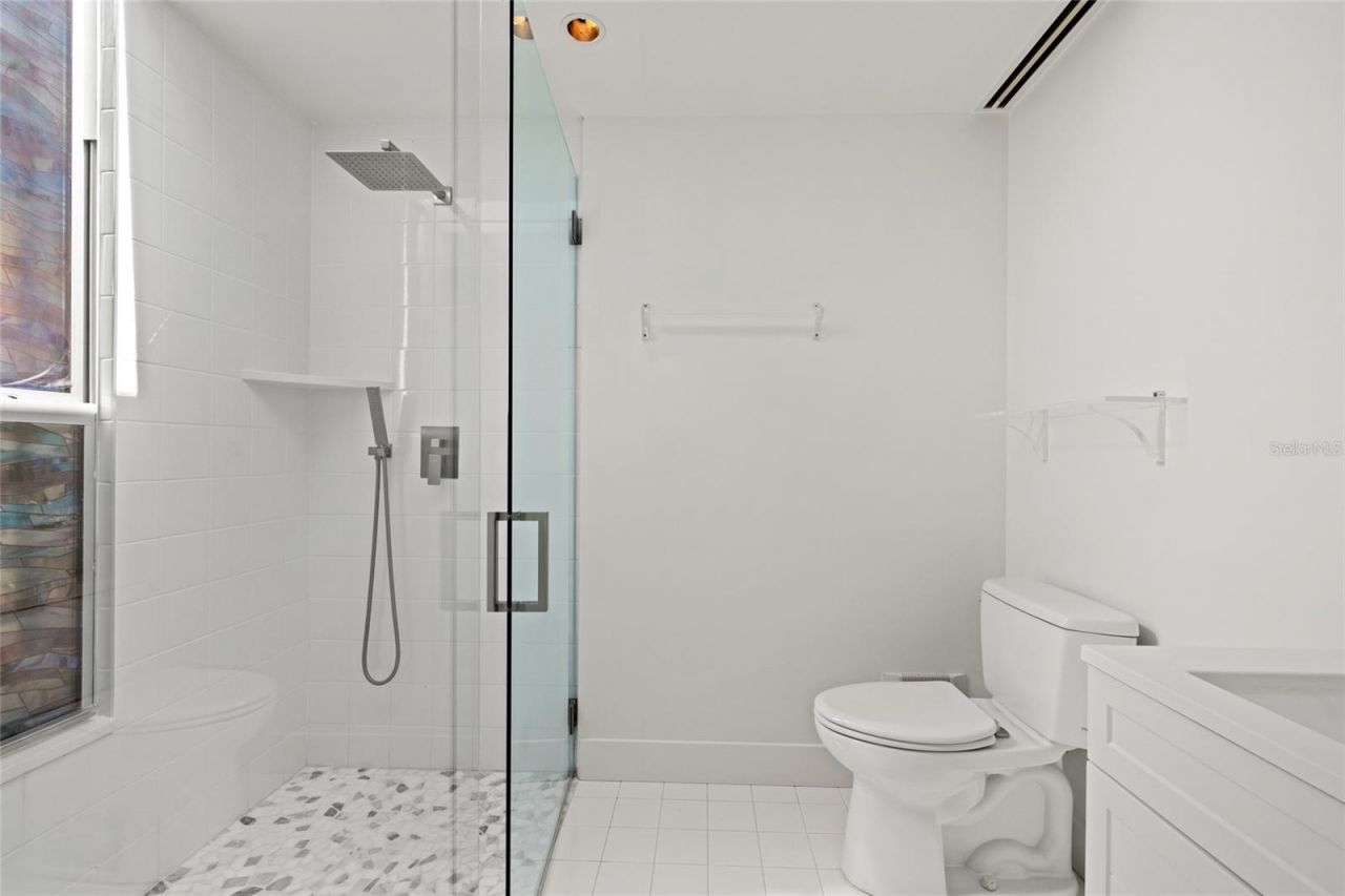 320 S Shore Drive, Sarasota, FL 34234 Photo