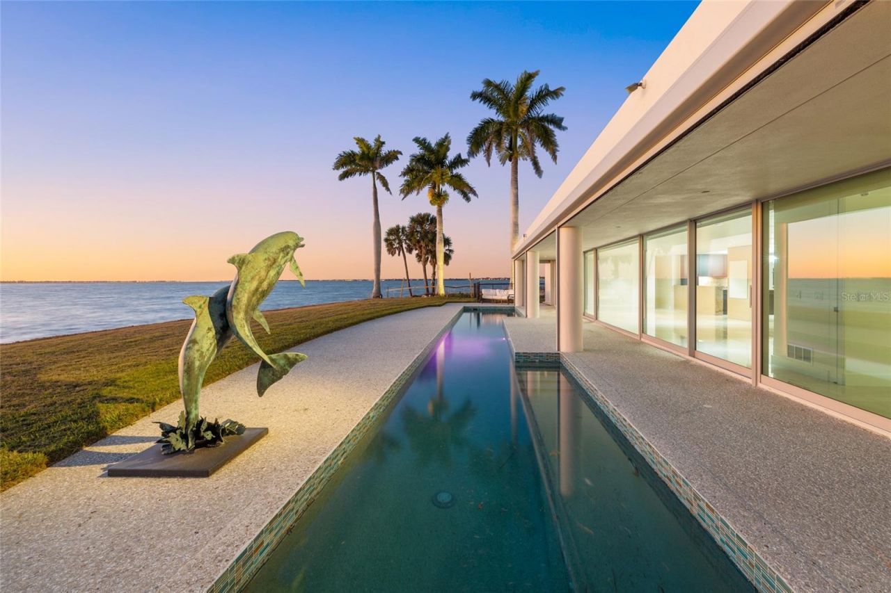 320 S Shore Drive, Sarasota, FL 34234 Photo