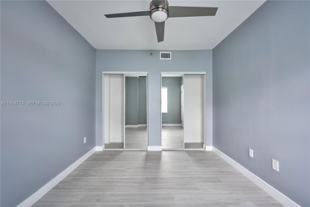 1255 Pennsylvania Ave, Unit 313, Miami Beach, FL 33139 Photo