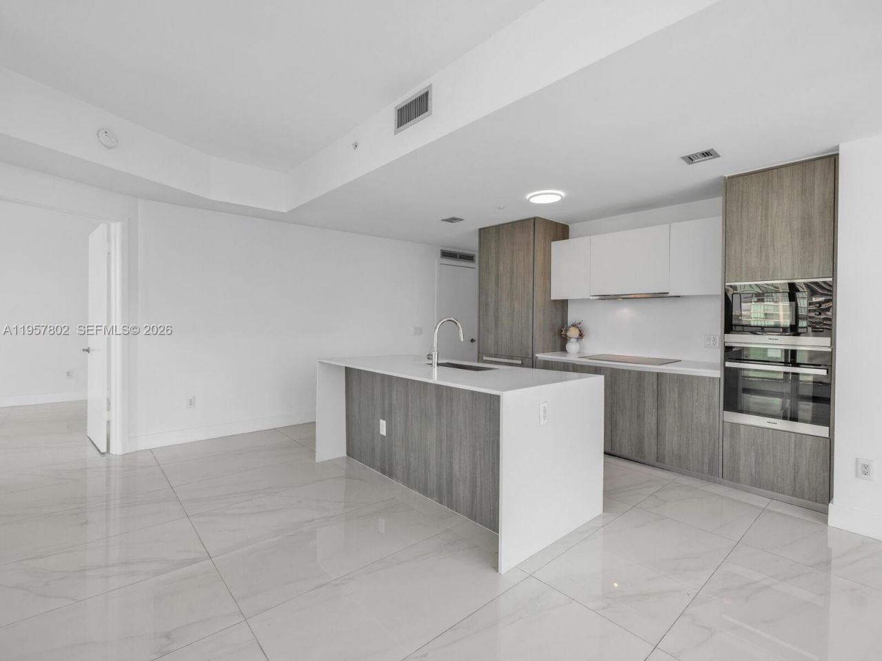 2900 NE 7th Ave, Unit 3301, Miami, FL 33137 Photo