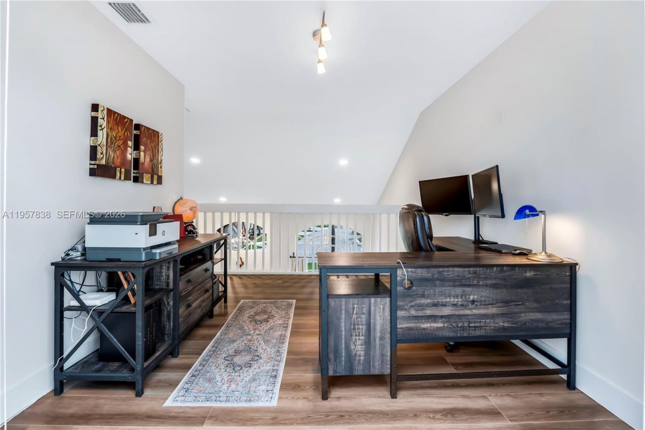 18159 SW 3rd St, Pembroke Pines, FL 33029 Photo