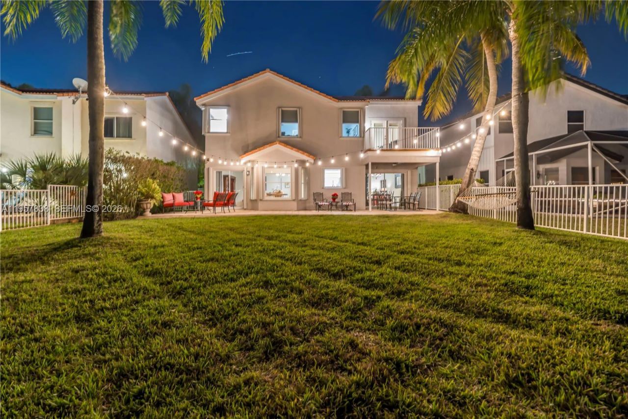 18159 SW 3rd St, Pembroke Pines, FL 33029 Photo