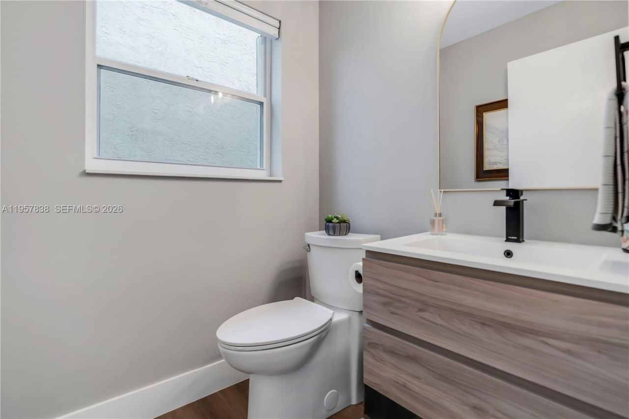 18159 SW 3rd St, Pembroke Pines, FL 33029 Photo