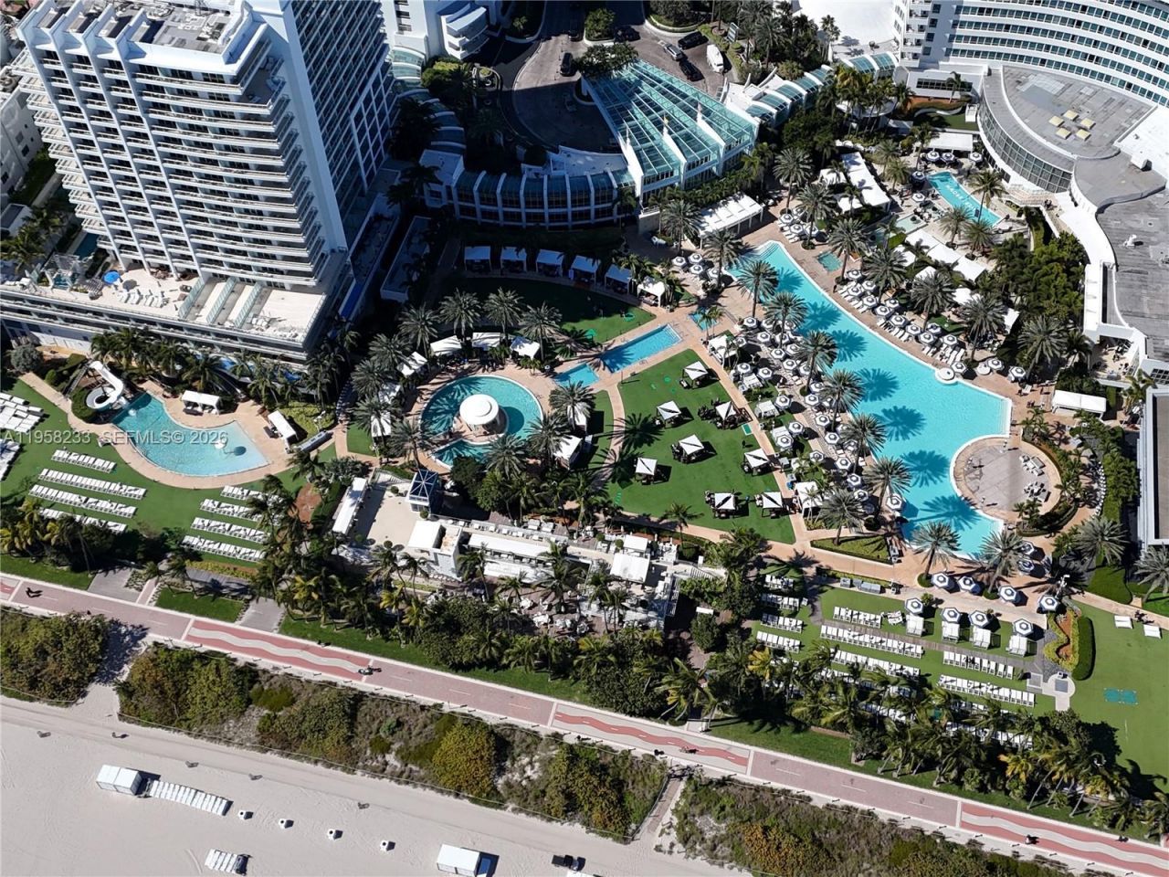 4391 Collins Ave, Unit 1703, Miami Beach, FL 33140 Photo