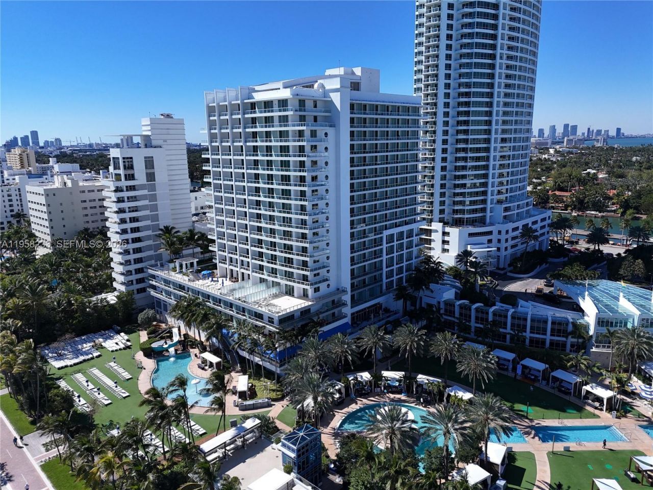 4391 Collins Ave, Unit 1703, Miami Beach, FL 33140 Photo