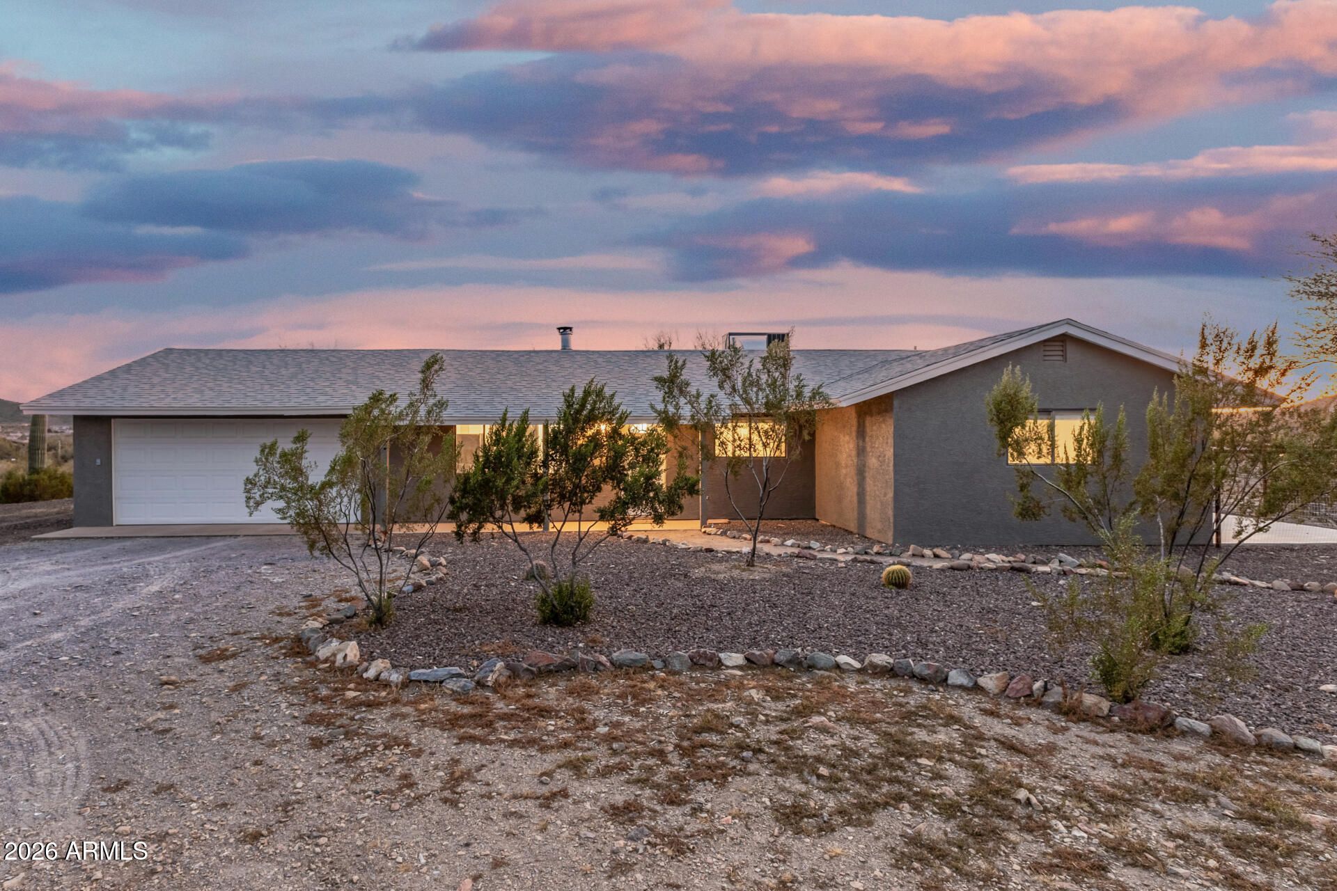 49416 N 26th Avenue, New River, AZ 85087 Main Photo