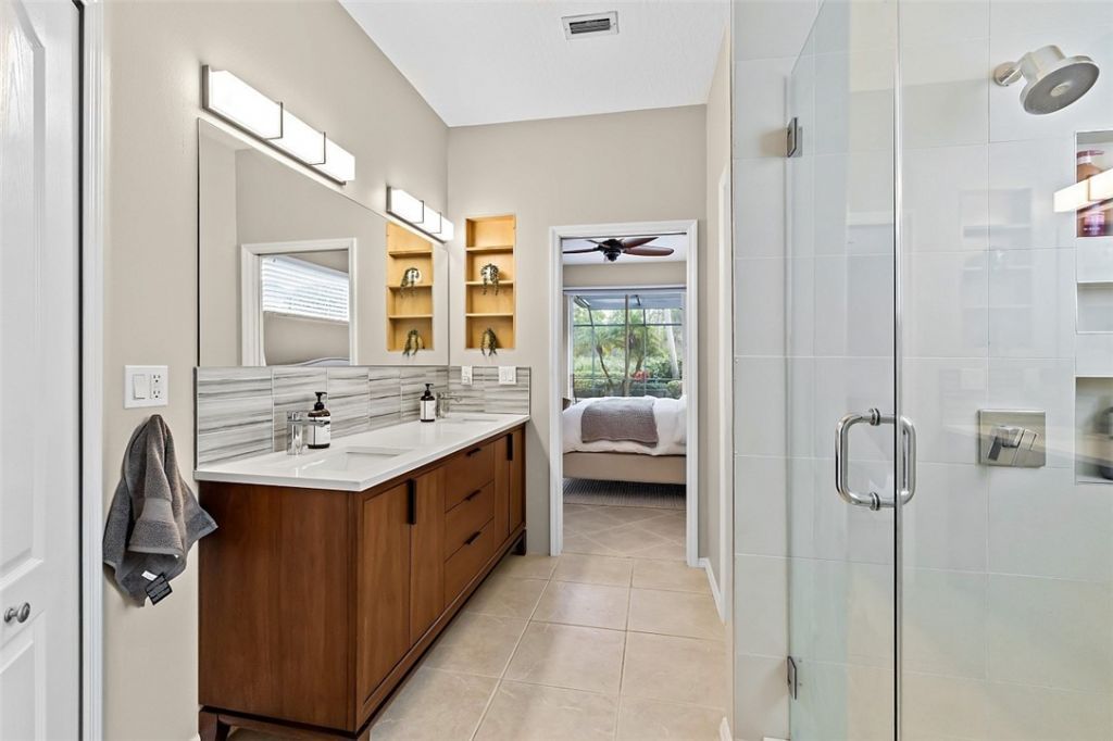 686 Gossamer Wing Way, Sebastian, FL 32958 Photo