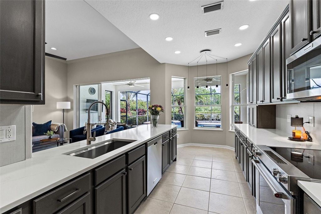 686 Gossamer Wing Way, Sebastian, FL 32958 Photo