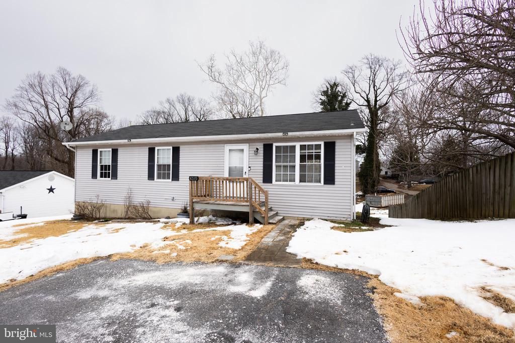 6315 5th Street, Chesapeake Beach, MD 20732 Main Photo