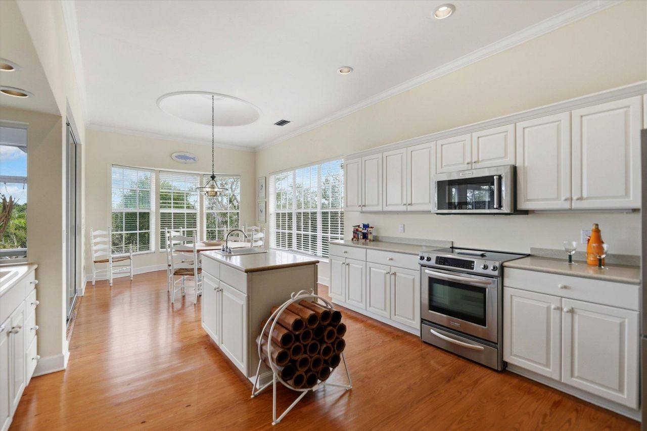 5422 Osprey Ct, Sanibel, FL 33957 Photo