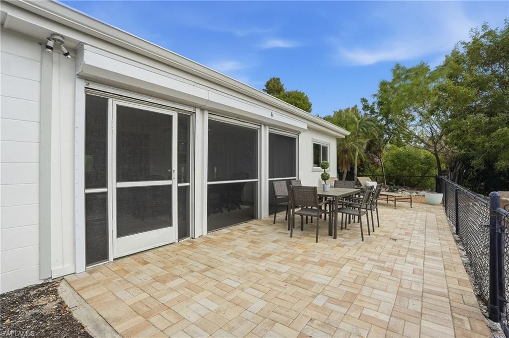 1806 Ibis Ln E, Sanibel, FL 33957 Photo