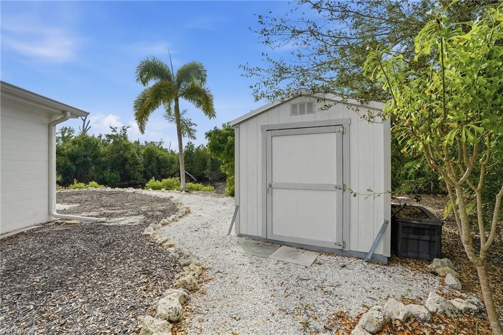 1806 Ibis Ln E, Sanibel, FL 33957 Photo