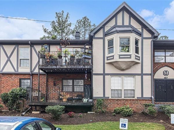 6851 Roswell Road, Unit M-5, Atlanta, GA 30328