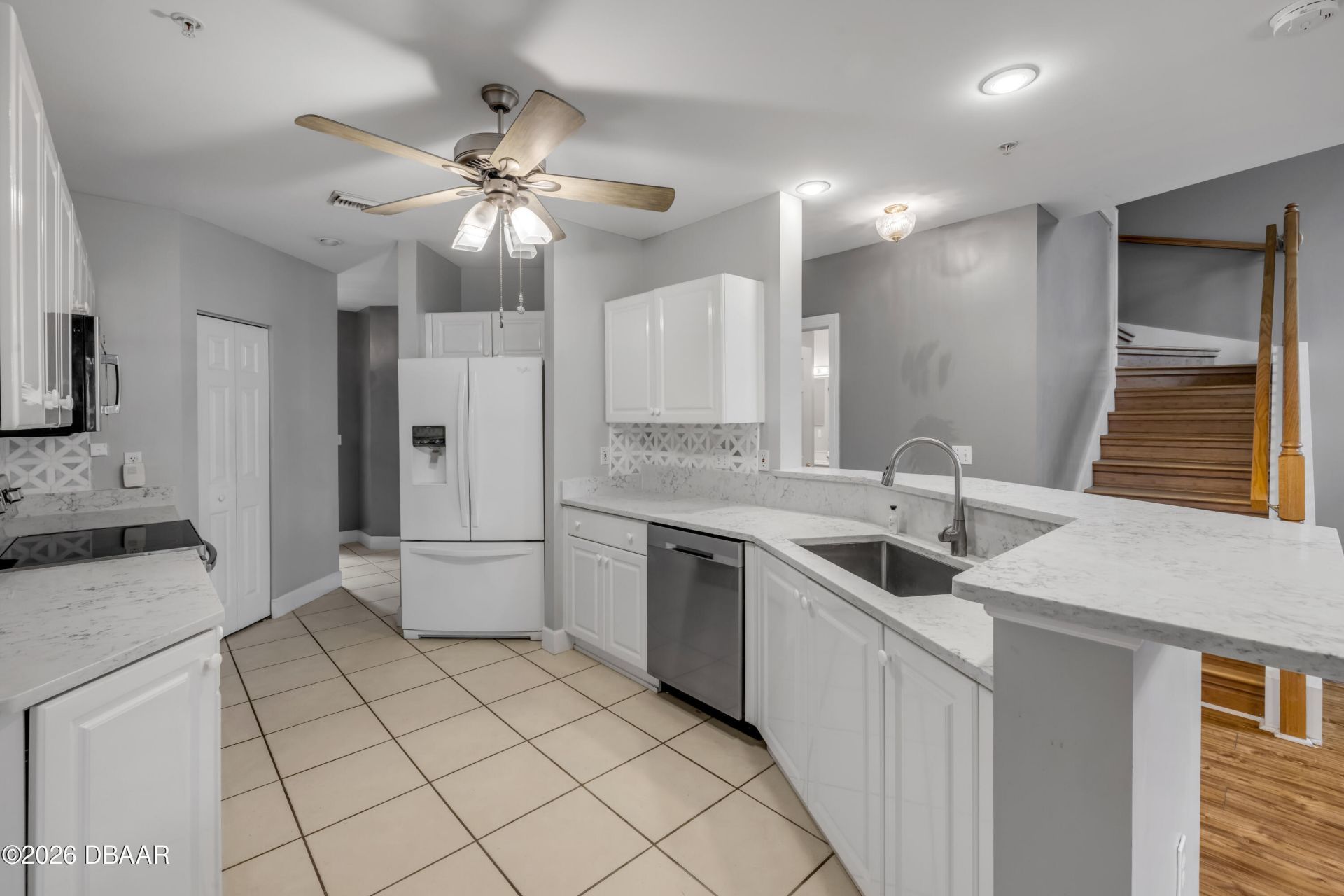 415 Bouchelle Drive, New Smyrna Beach, FL 32169 Photo