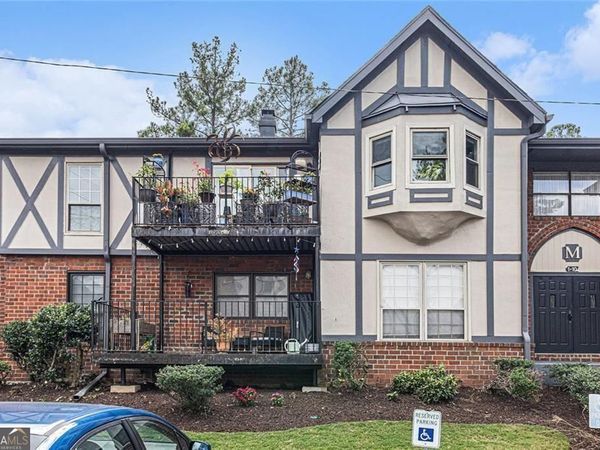 6851 Roswell Road, Unit M-5, Atlanta, GA 30328