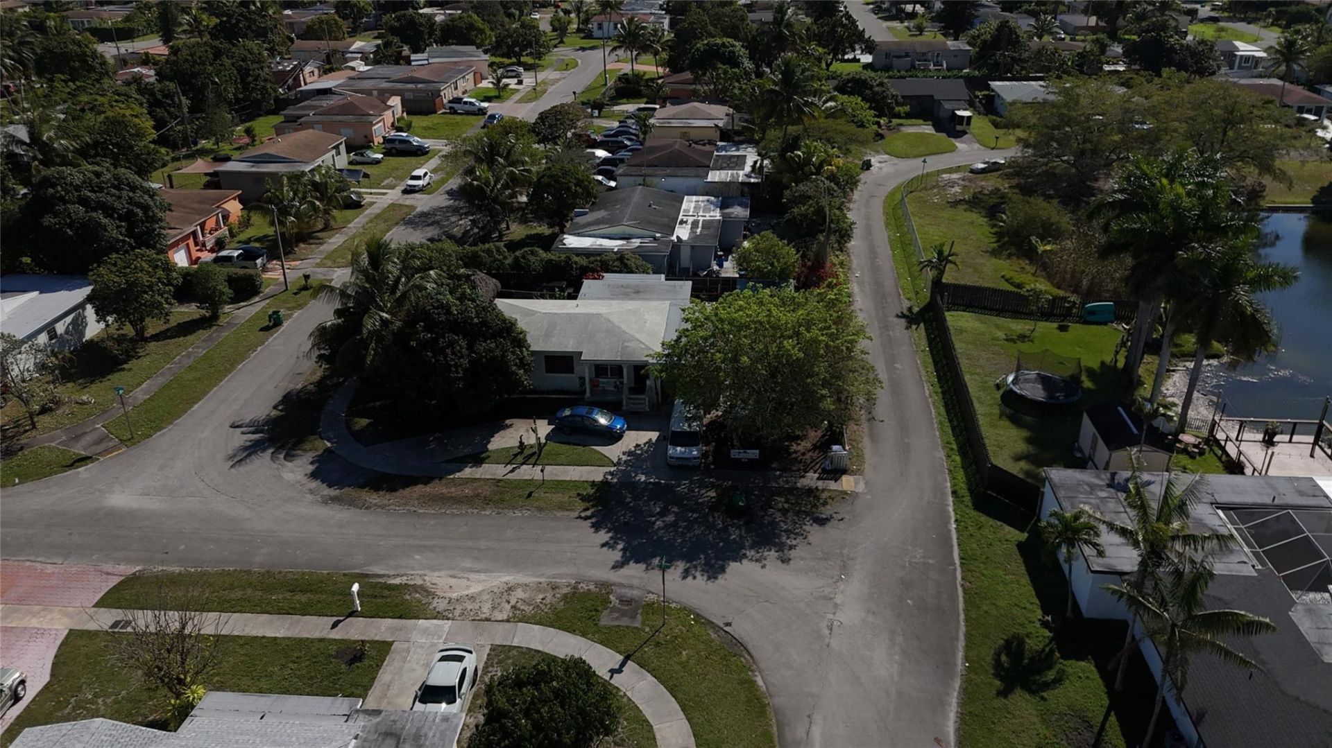 940 NW 151st Street, Miami, FL 33169 Photo