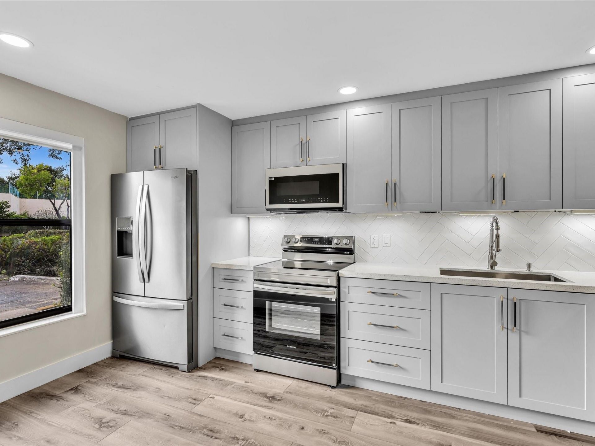 1381 NW 99th Ave, Unit 172, Pembroke Pines, FL 33024 Photo