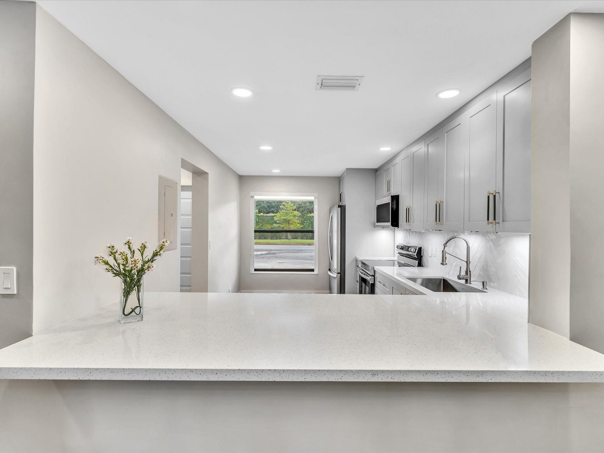 1381 NW 99th Ave, Unit 172, Pembroke Pines, FL 33024 Photo