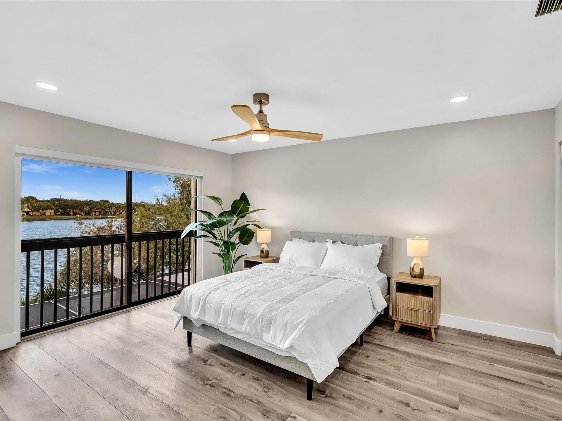 1381 NW 99th Ave, Unit 172, Pembroke Pines, FL 33024 Photo