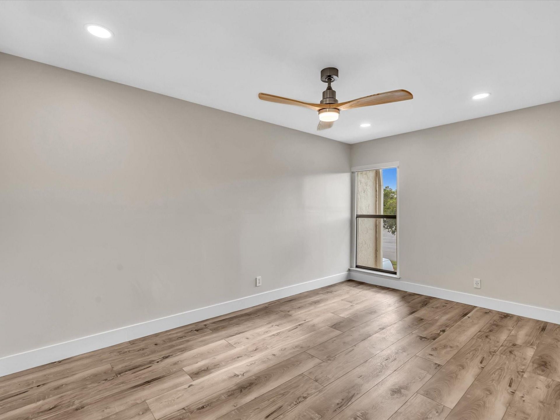 1381 NW 99th Ave, Unit 172, Pembroke Pines, FL 33024 Photo