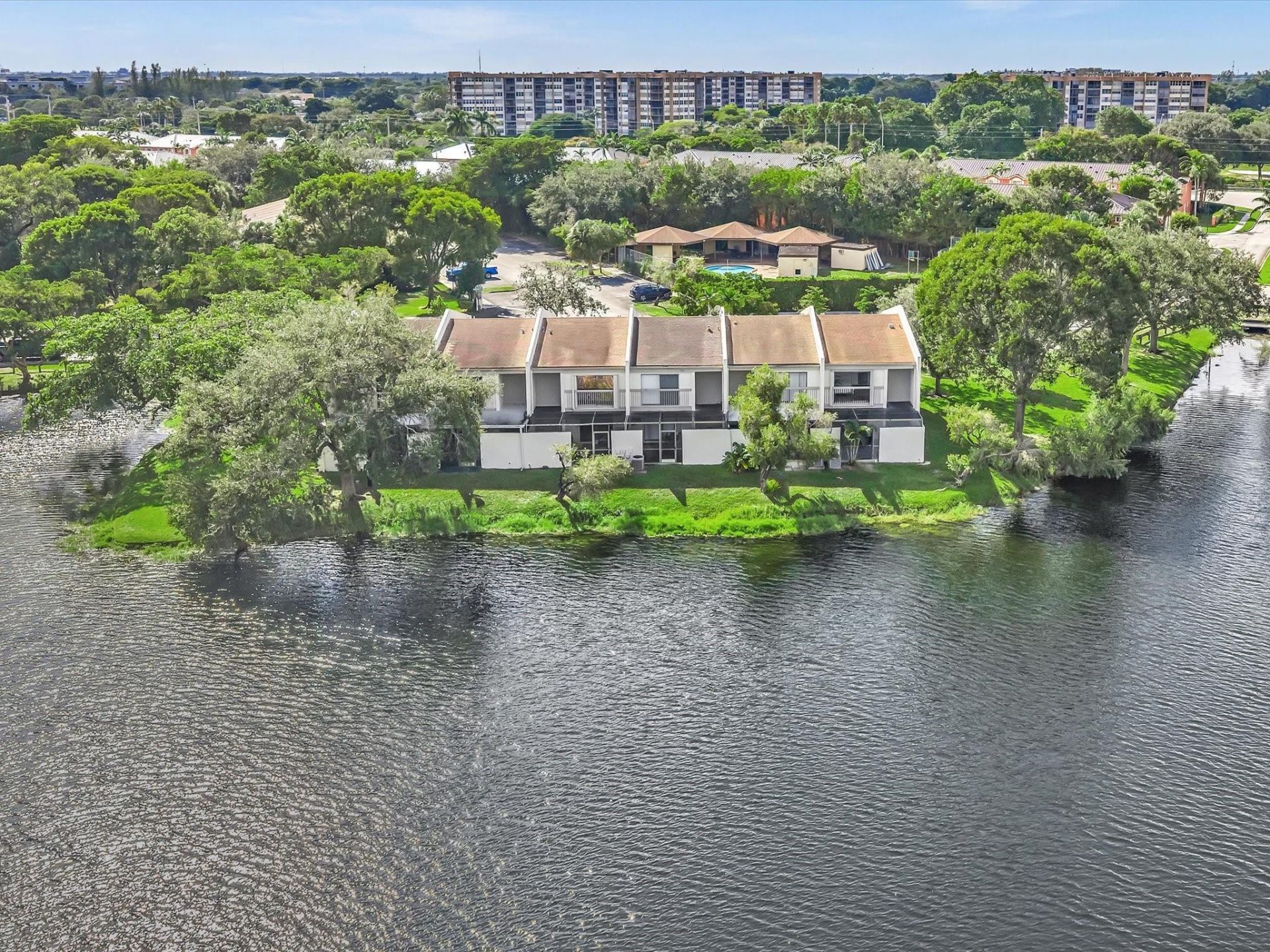 1381 NW 99th Ave, Unit 172, Pembroke Pines, FL 33024 Photo