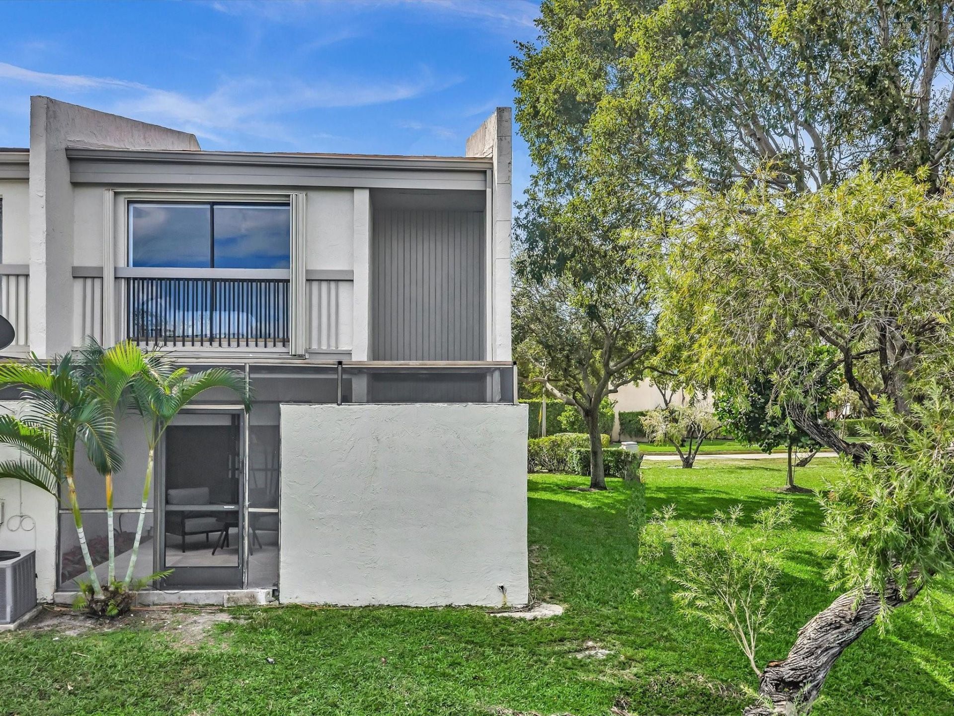 1381 NW 99th Ave, Unit 172, Pembroke Pines, FL 33024 Photo