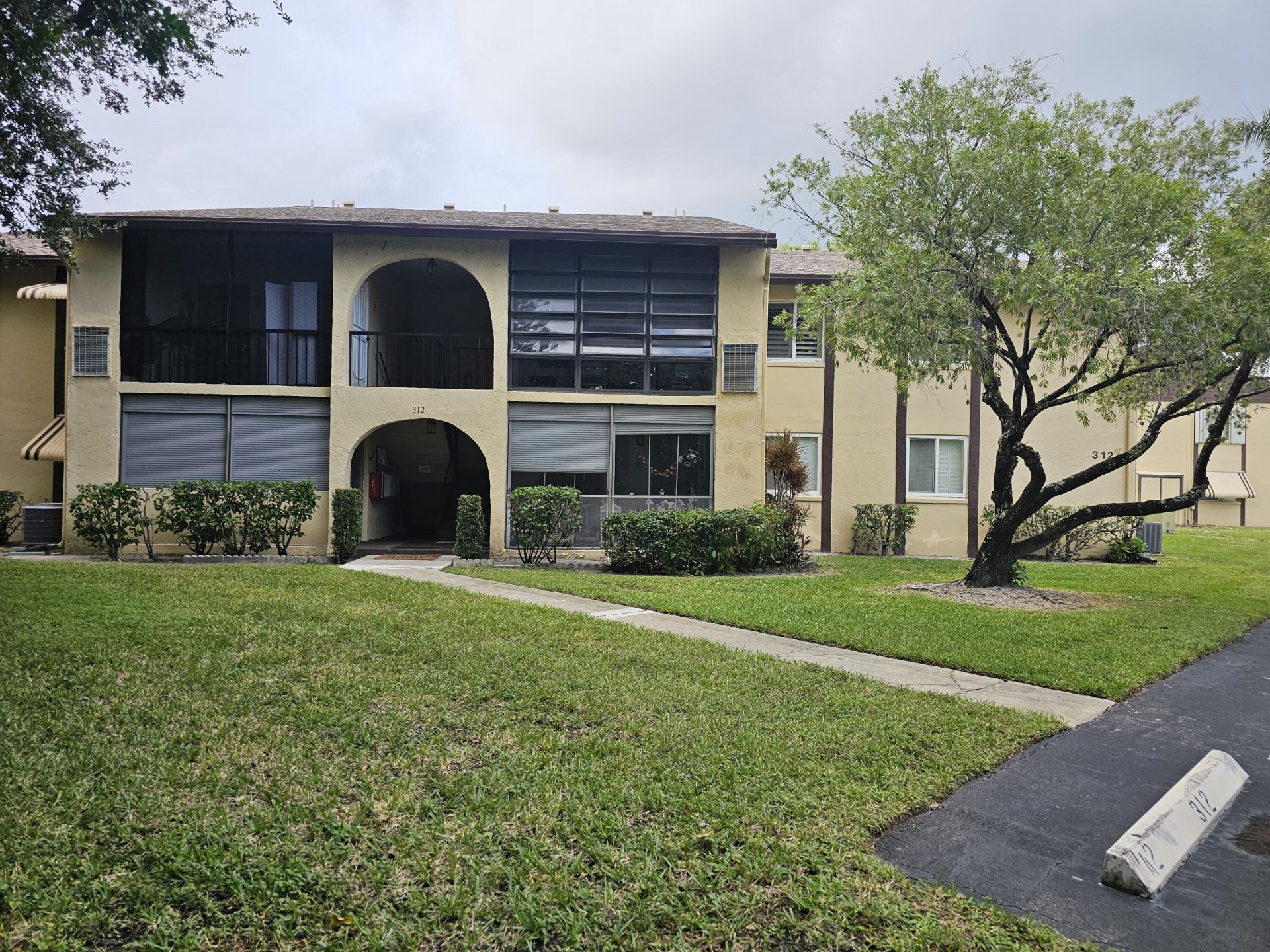 312 Pine Ridge Circle, Unit A-2, Greenacres, FL 33463 Photo