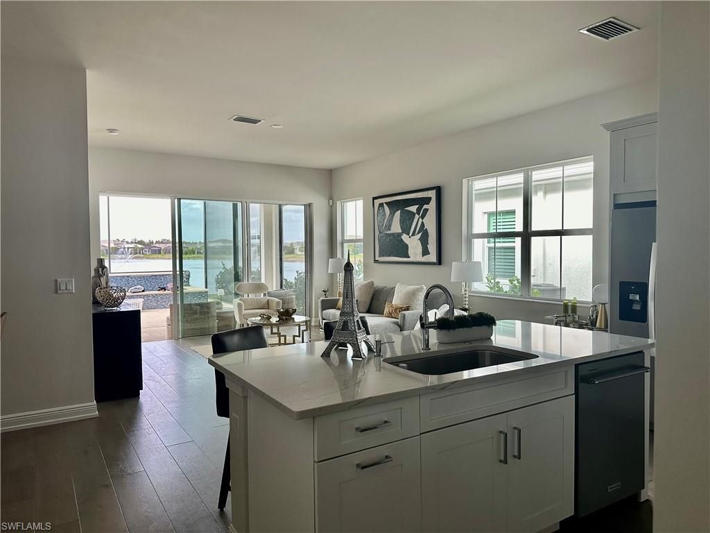 9179 Cayman Dr, Naples, FL 34114 Photo