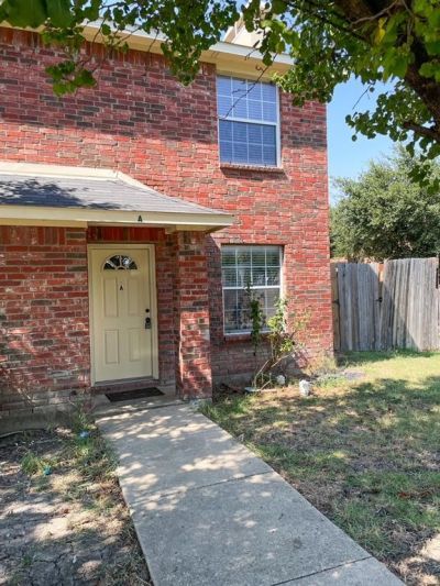 2704 Clemson Circle, Unit A, Rowlett, TX 75088 Main Photo