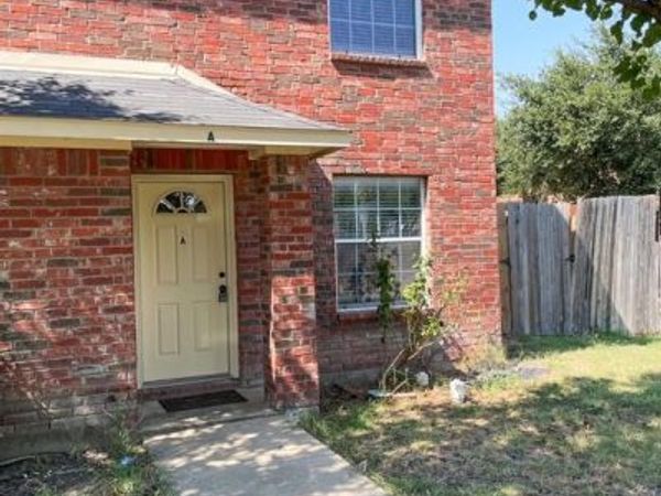 2704 Clemson Circle, Unit A, Rowlett, TX 75088