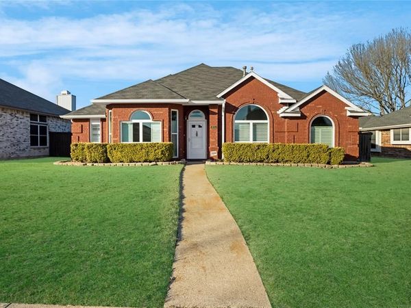 805 Bray Street, Cedar Hill, TX 75104